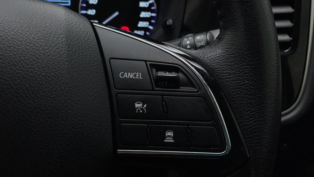 2018 Mitsubishi Outlander Es Adas 5 Seat (2wd), Automatic, 68727 km, Cruise Control