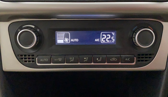 2017 Volkswagen Ameo COMFORTLINE 1.2, Petrol, Manual, 54,491 km, Automatic Climate Control
