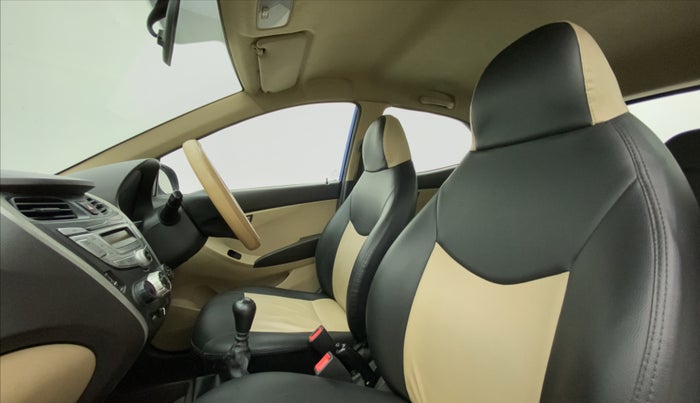2016 Hyundai Eon SPORTZ, Petrol, Manual, 58,248 km, Right Side Front Door Cabin