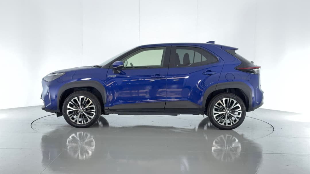 2022 Toyota Yaris Cross Urban Hybrid, Automatic, 51757 km, Left Side View