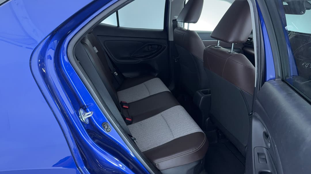 2022 Toyota Yaris Cross Urban Hybrid, Automatic, 51757 km, Right Side Rear Door Cabin View