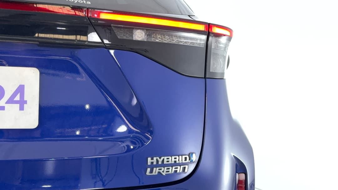 2022 Toyota Yaris Cross Urban Hybrid, Automatic, 51757 km, Badge (Boot Right Side)