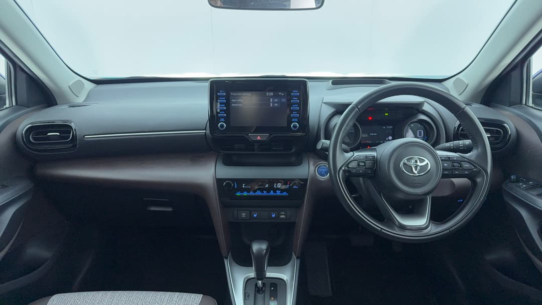 2022 Toyota Yaris Cross Urban Hybrid, Automatic, 51757 km, Dashboard View