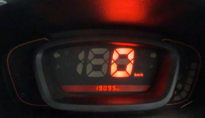 2019 Renault Kwid 1.0 RXT Opt, Petrol, Manual, 19,480 km, Odometer Image