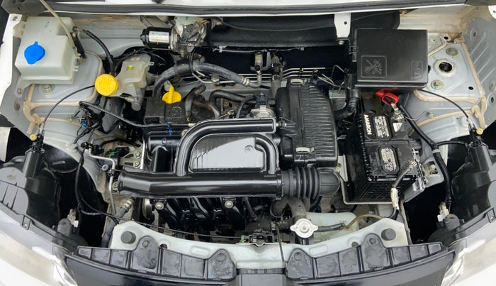 2019 Renault Kwid 1.0 RXT Opt, Petrol, Manual, 19,480 km, Open Bonet