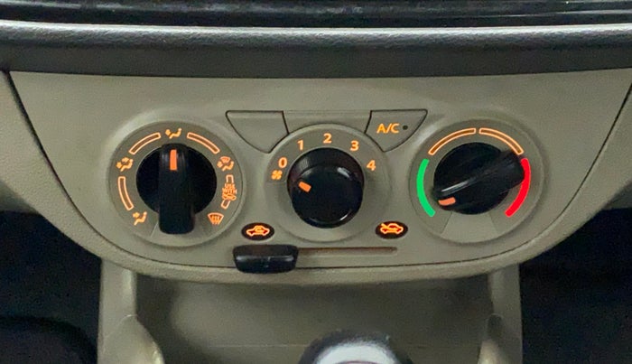 2019 Maruti Alto K10 VXI AMT P, Petrol, Automatic, 40,804 km, AC Unit - Directional switch has minor damage