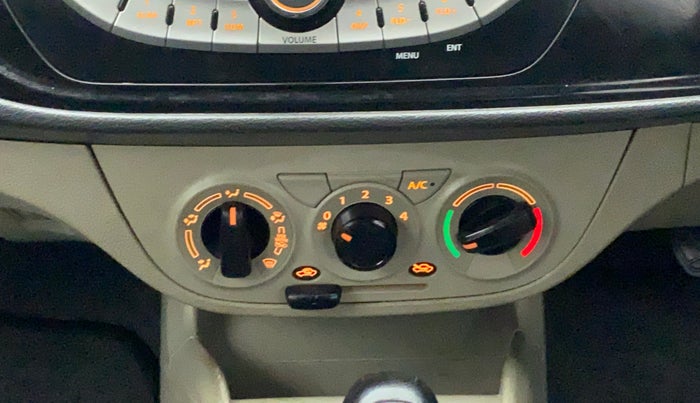 2019 Maruti Alto K10 VXI AMT P, Petrol, Automatic, 40,804 km, Dashboard - Air Re-circulation knob is not working