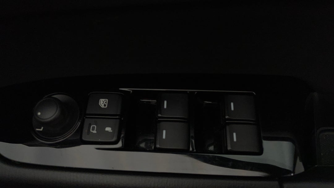 Drivers Side Door Panel Controls