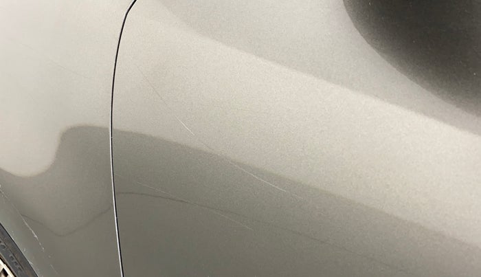 2018 Maruti Swift VXI, Petrol, Manual, 55,483 km, Front passenger door - Minor scratches
