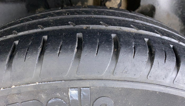 2018 Maruti Swift VXI, Petrol, Manual, 55,483 km, Left Rear Tyre Tread