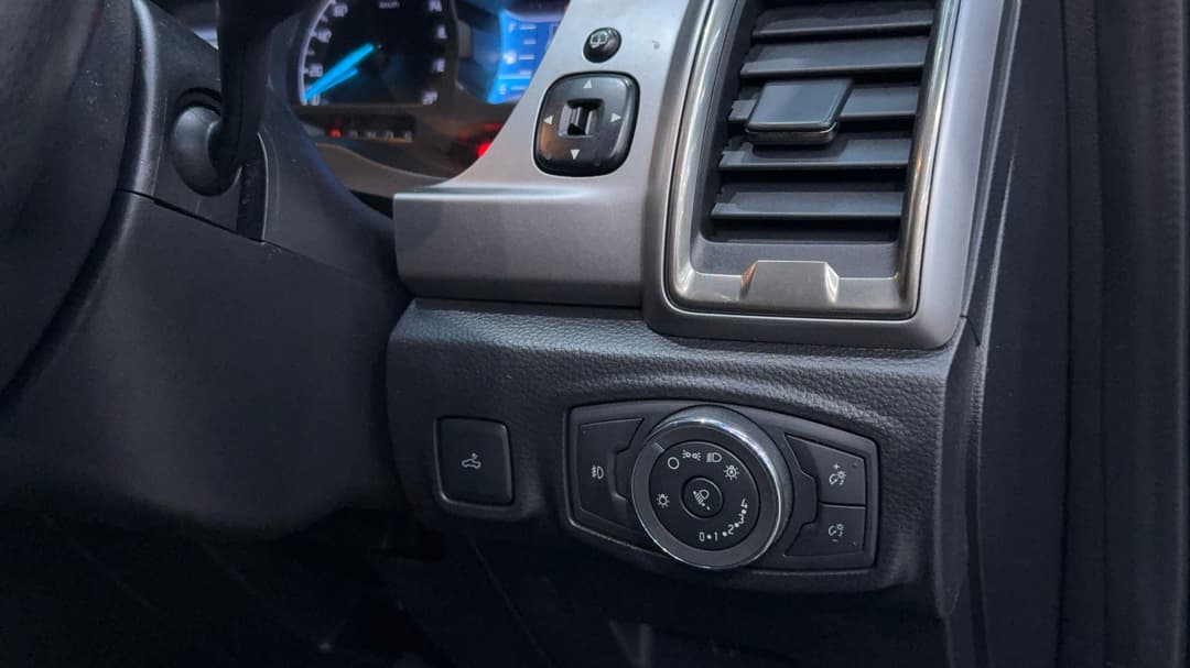 2018 Ford Ranger Xlt 3.2 (4x4), Automatic, 78015 km, Utility Switches/Buttons