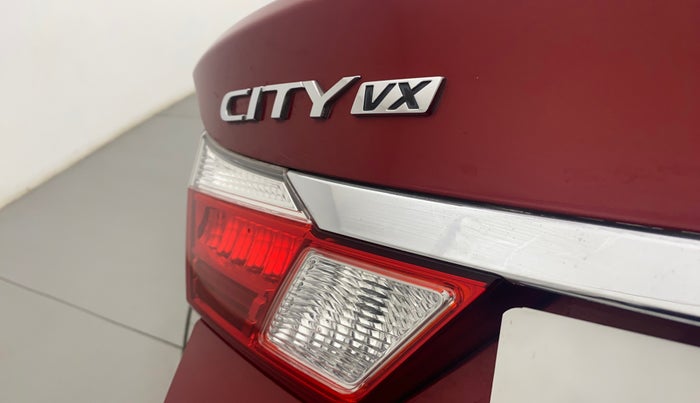 2019 Honda City 1.5L I-VTEC VX CVT, Petrol, Automatic, 38,599 km, Dicky (Boot door) - Slightly dented