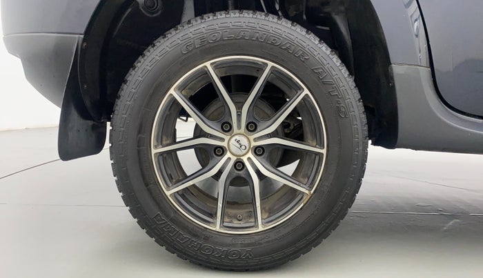 2014 Renault Duster RXL PETROL 104, Petrol, Manual, 63,772 km, Right Rear Wheel
