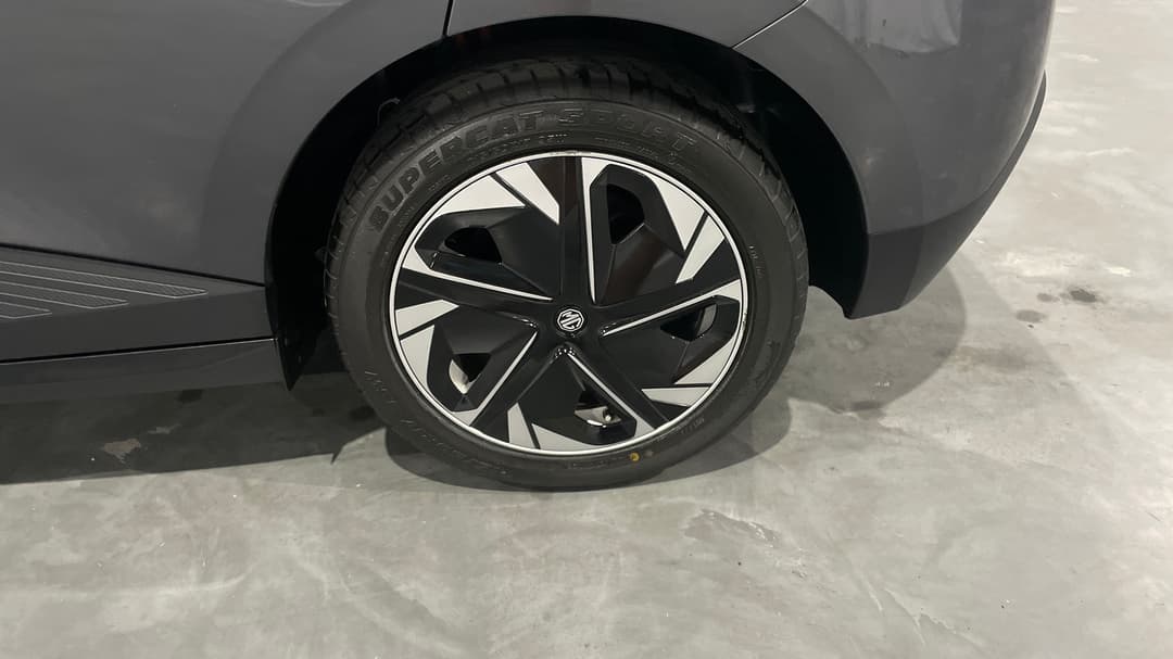 2023 MG Mg4 Excite 51, Automatic, 52386 km, Left Rear Wheel