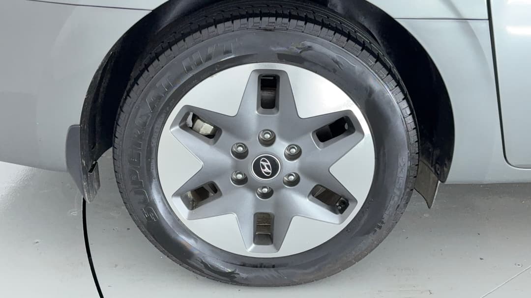 2022 Hyundai Staria Staria, Automatic, 95043 km, Right Rear Wheel