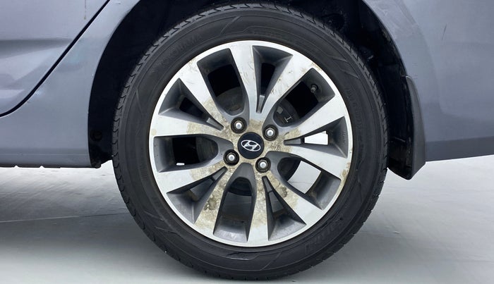 2015 Hyundai Verna FLUIDIC 1.6 SX CRDI, Diesel, Manual, 47,327 km, Left Rear Wheel