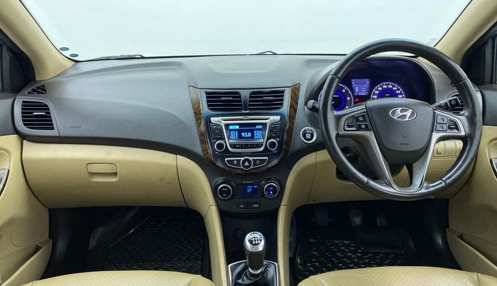 2015 Hyundai Verna FLUIDIC 1.6 SX CRDI, Diesel, Manual, 47,327 km, Dashboard View