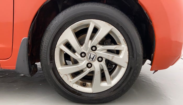 2015 Honda Jazz 1.2 V MT, Petrol, Manual, 49,463 km, Right Front Wheel