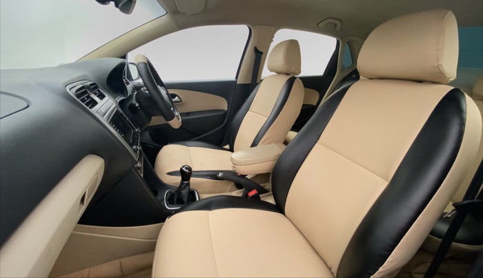 2018 Volkswagen Ameo HIGHLINE PLUS 1.0, Petrol, Manual, 65,371 km, Right Side Front Door Cabin