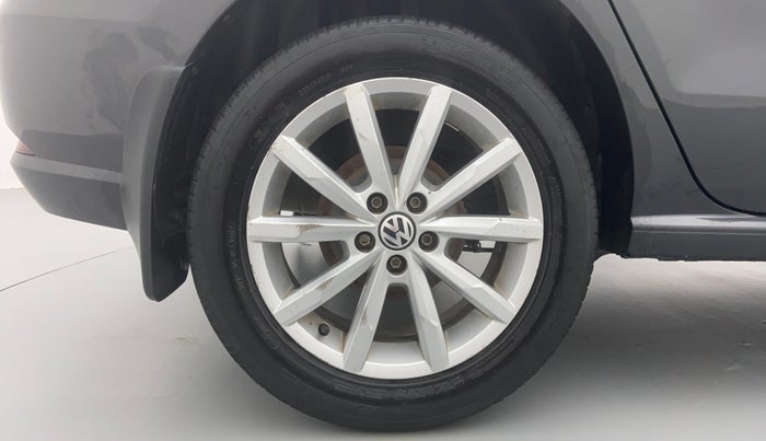 2018 Volkswagen Ameo HIGHLINE PLUS 1.0, Petrol, Manual, 65,371 km, Right Rear Wheel