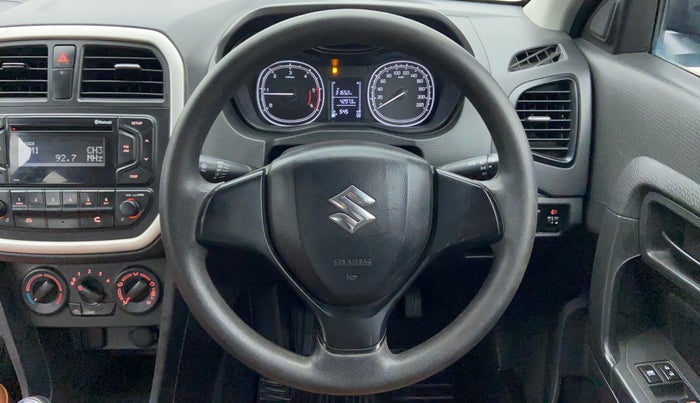 2017 Maruti Vitara Brezza VDI, Diesel, Manual, 43,032 km, Steering Wheel Close Up