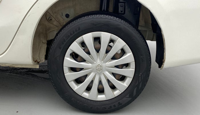2011 Toyota Etios G, Petrol, Manual, 77,775 km, Left Rear Wheel