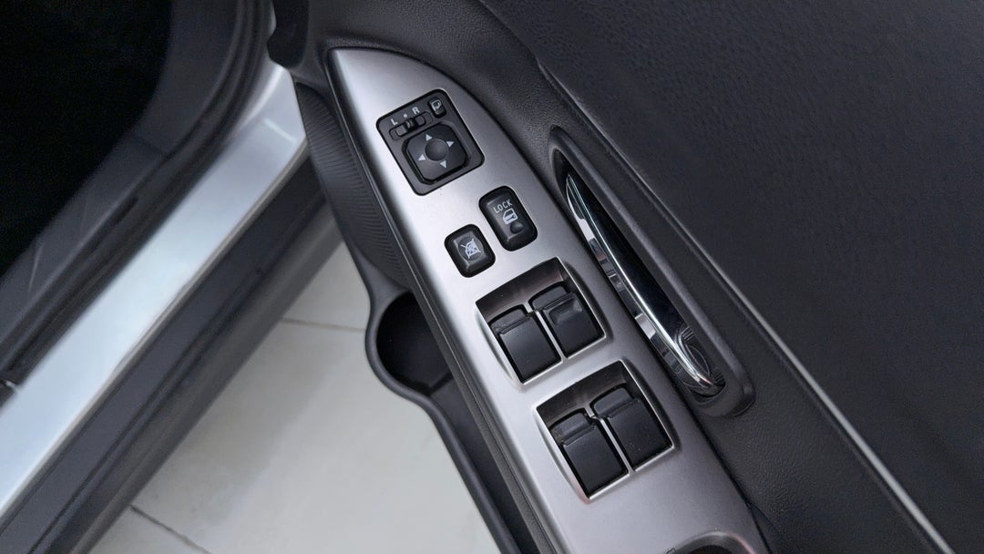 Drivers Side Door Panel Controls