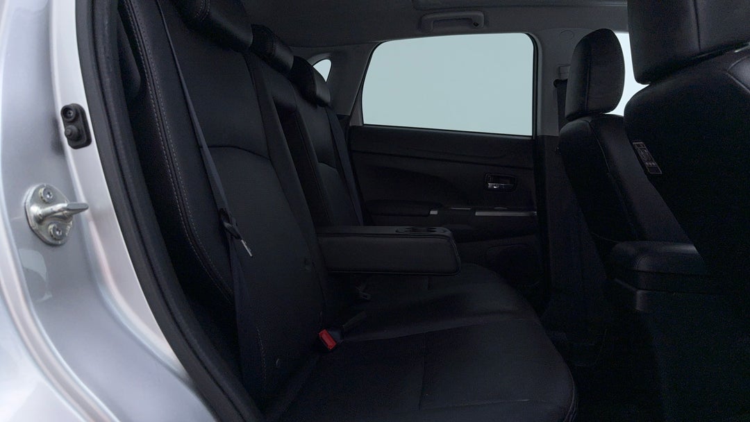 Right Side Rear Door Cabin View