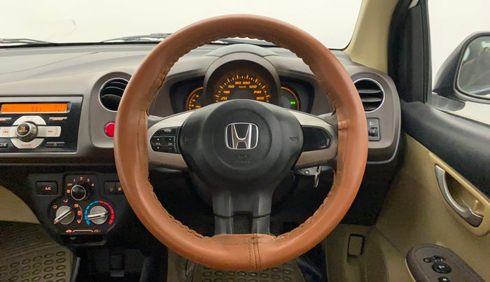 2013 Honda Amaze 1.5L I-DTEC VX, Diesel, Manual, 1,06,522 km, Steering Wheel Close Up