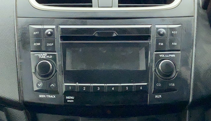 2017 Maruti Swift VXI ABS, Petrol, Manual, 69,739 km, Infotainment system - Music system not functional