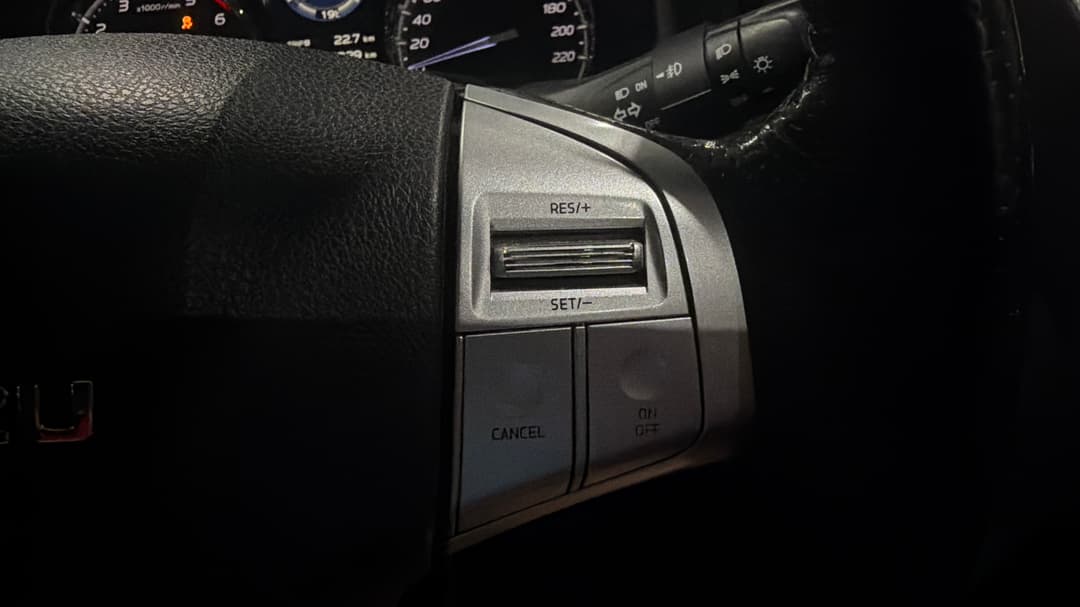 2017 Isuzu MU-X Ls-t (4x4), Automatic, 122929 km, Cruise Control