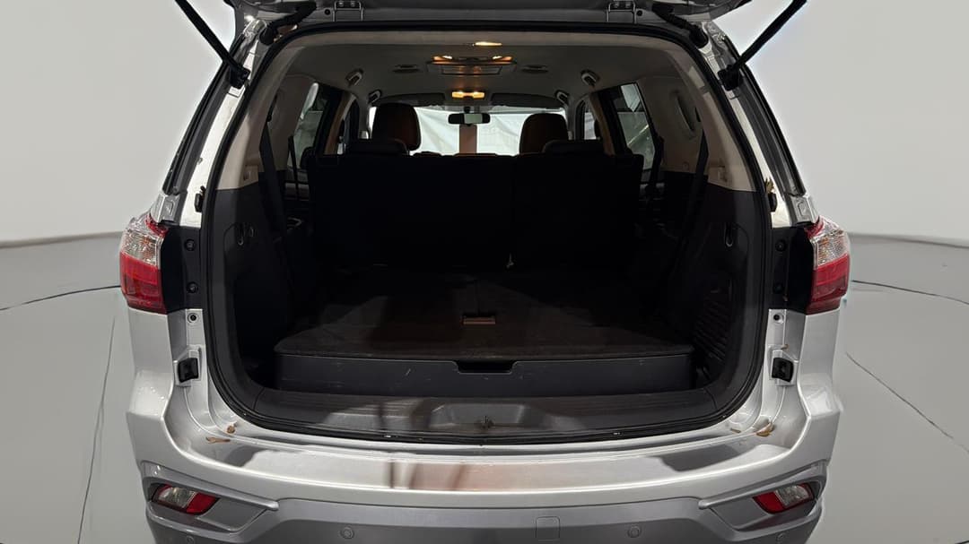 2017 Isuzu MU-X Ls-t (4x4), Automatic, 122929 km, Boot Inside View