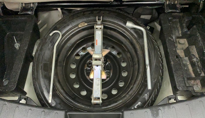 2015 Maruti Wagon R 1.0 VXI, Petrol, Manual, 48,555 km, Spare Tyre