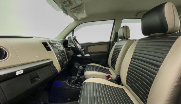 2015 Maruti Wagon R 1.0 VXI, Petrol, Manual, 48,555 km, Right Side Front Door Cabin
