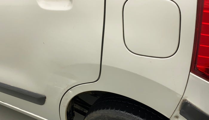 2015 Maruti Wagon R 1.0 VXI, Petrol, Manual, 48,555 km, Left quarter panel - Slightly dented