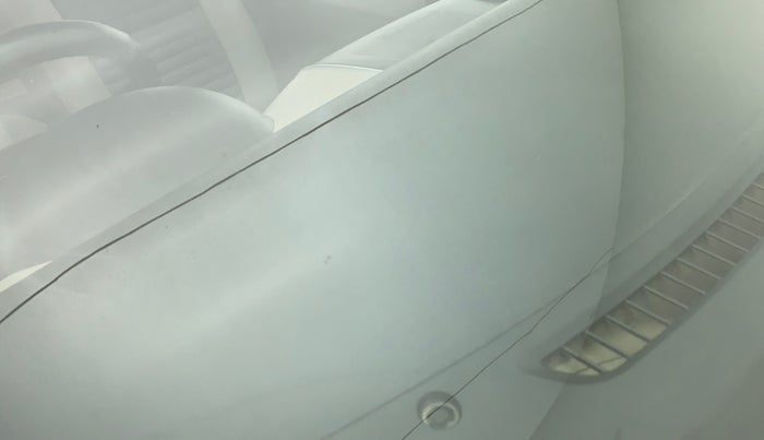 2015 Maruti Wagon R 1.0 VXI, Petrol, Manual, 48,555 km, Front windshield - Minor spot on windshield