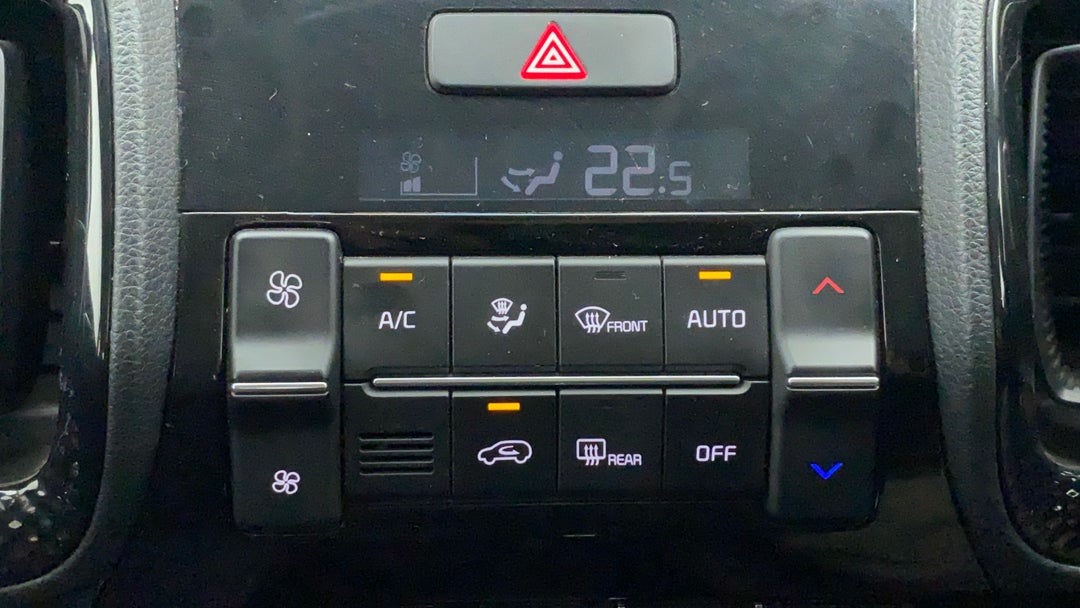 Automatic Climate Control 