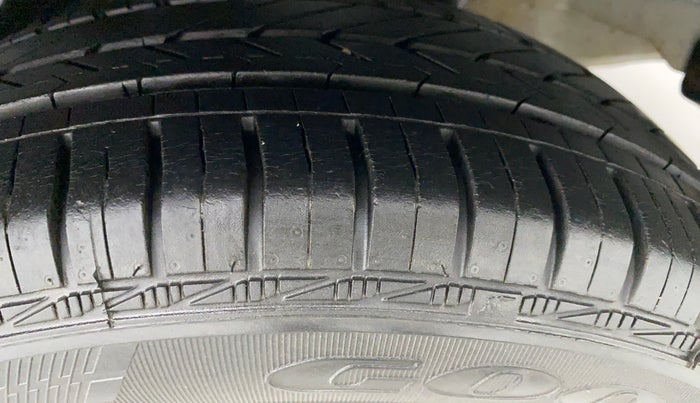 2014 Honda Amaze 1.2 EXMT I VTEC, Petrol, Manual, 85,794 km, Left Rear Tyre Tread