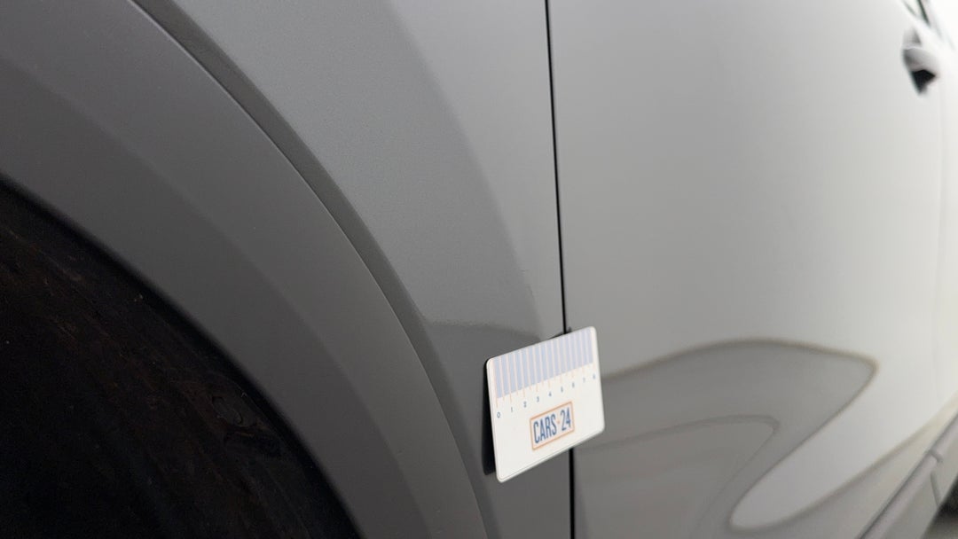 Quarter Panel Front LHS Guard Dent