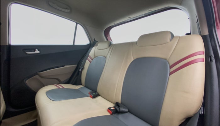 2014 Hyundai Grand i10 SPORTZ 1.2 KAPPA VTVT, Petrol, Manual, 36,584 km, Right Side Rear Door Cabin