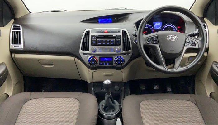 2014 Hyundai i20 ASTA 1.2, Petrol, Manual, 26,971 km, Dashboard View