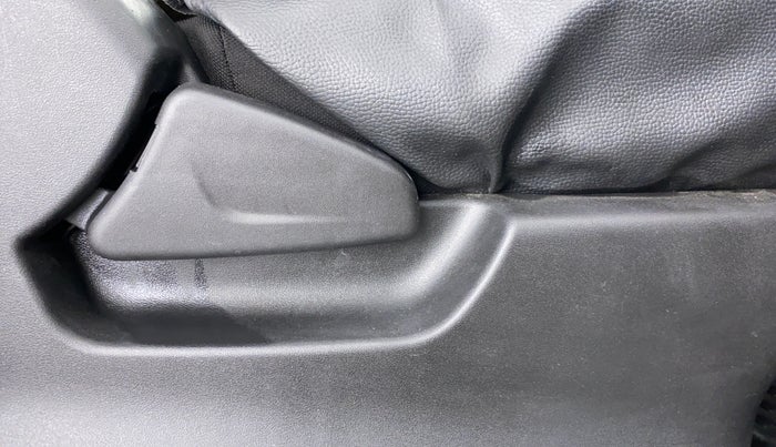 2019 Datsun Redi Go A, Petrol, Manual, 27,411 km, Driver Side Adjustment Panel