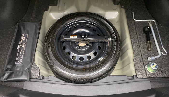 2021 Toyota YARIS J MT, Petrol, Manual, 13,915 km, Spare Tyre