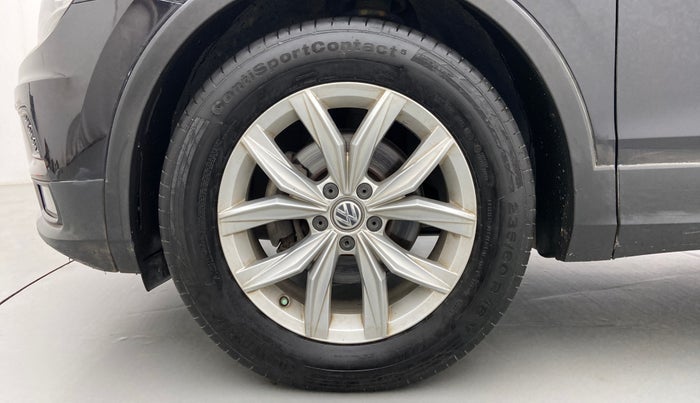 2018 Volkswagen TIGUAN HIGHLINE A/T, Diesel, Automatic, 92,569 km, Left Front Wheel