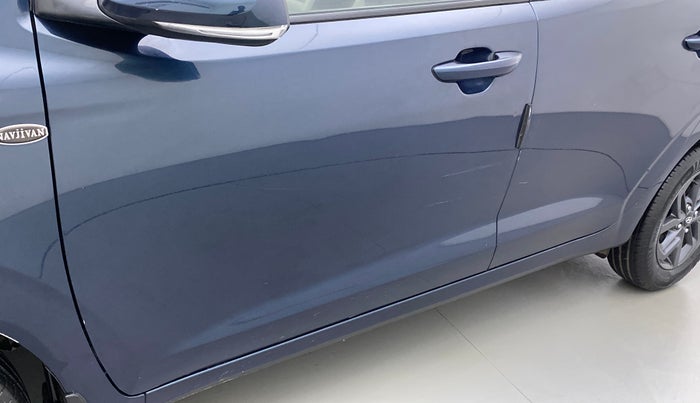 2021 Hyundai GRAND I10 NIOS SPORTZ 1.2 KAPPA VTVT, Petrol, Manual, 23,756 km, Front passenger door - Minor scratches