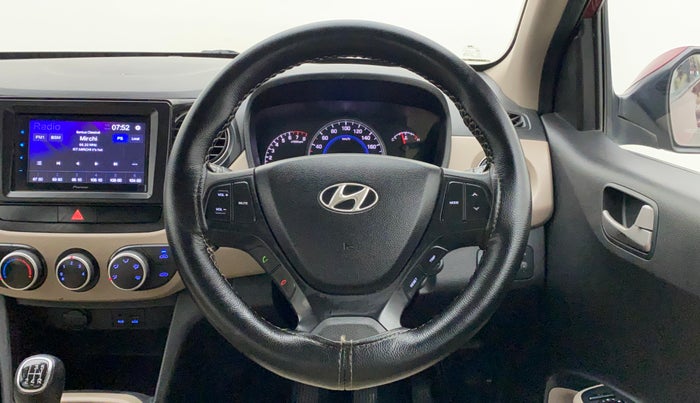 2015 Hyundai Grand i10 SPORTZ 1.2 KAPPA VTVT, Petrol, Manual, 36,916 km, Steering Wheel Close Up