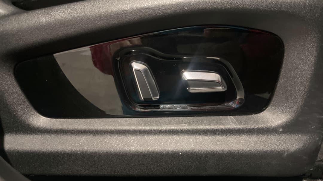 2025 Chery Tiggo 4 Pro Ultimate, Automatic, 11752 km, Drivers Side Adjustment Panel