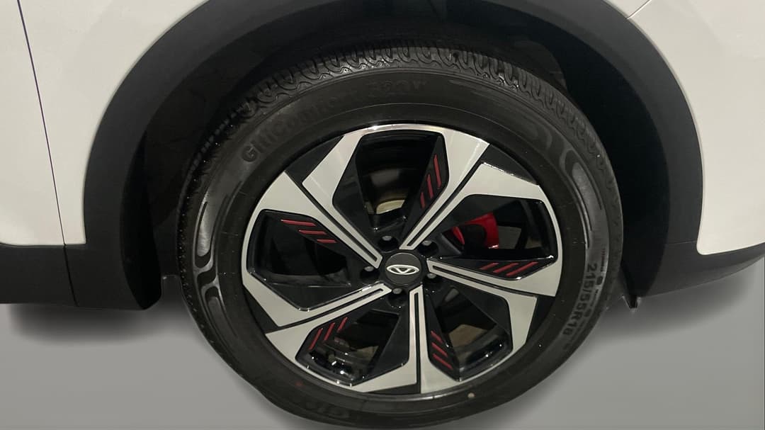 2025 Chery Tiggo 4 Pro Ultimate, Automatic, 11752 km, Right Front Wheel
