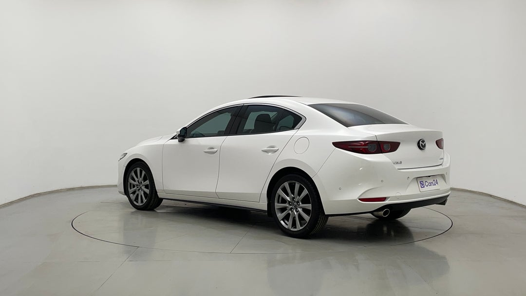 Left Back Diagonal (45- Degree) View