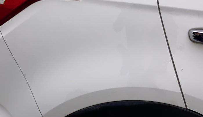 2016 Hyundai Creta SX PLUS AT 1.6 PETROL, Petrol, Automatic, 30,635 km, Right quarter panel - Minor scratches